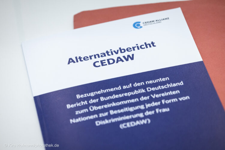 Der offiziellen Alternativberichts vom CEDAW Digitalforum 